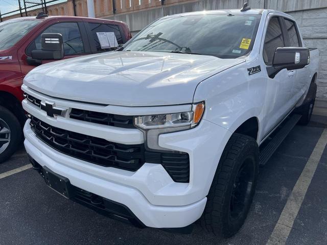 Photo of 2022 Summit White Chevrolet Silverado 1500