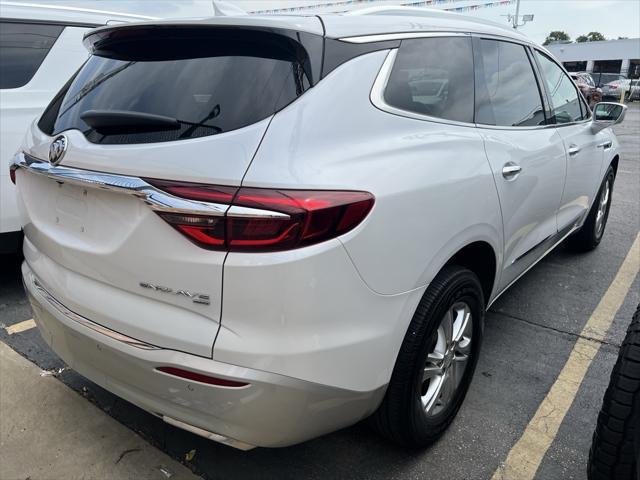Photo of 2019 White Frost Tricoat Buick Enclave