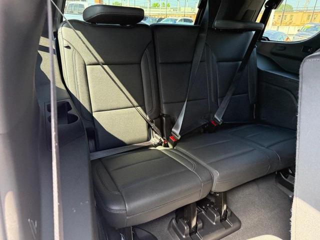 Photo of 2024 Summit White Chevrolet Tahoe