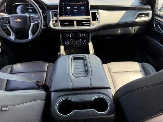 Photo of 2024 Summit White Chevrolet Tahoe