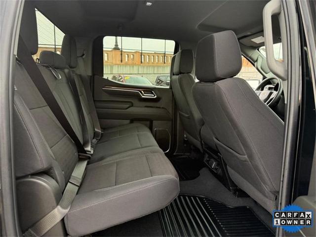 Photo of 2025 Black Chevrolet Silverado 1500