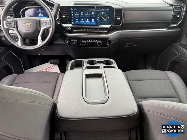Photo of 2025 Black Chevrolet Silverado 1500