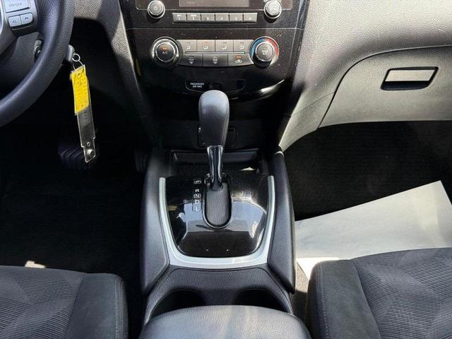 Photo of 2016  Nissan Rogue