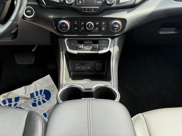 Photo of 2023 Marine Metallic GMC Terrain
