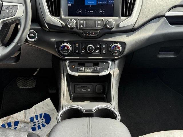 Photo of 2023 Marine Metallic GMC Terrain
