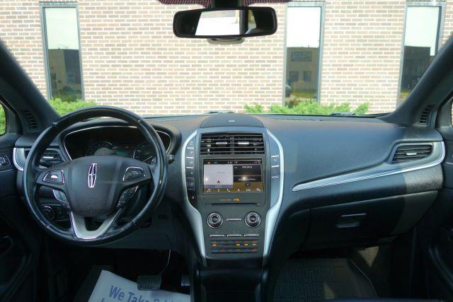 Photo of 2019 Gray Lincoln MKC