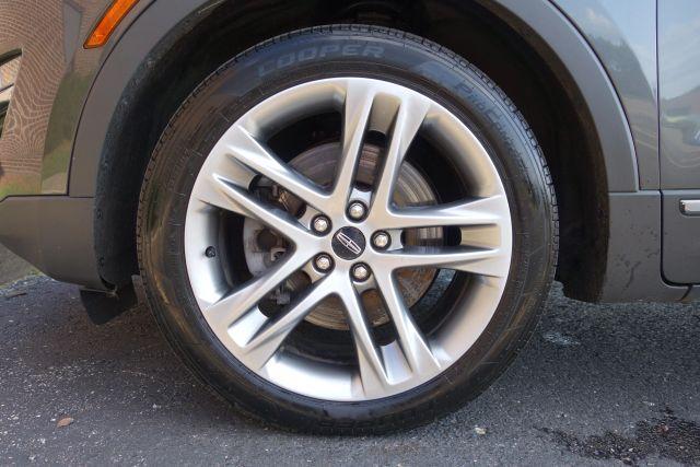 Photo of 2019 Gray Lincoln MKC