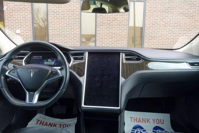 Photo of 2013 Silver Tesla Model S