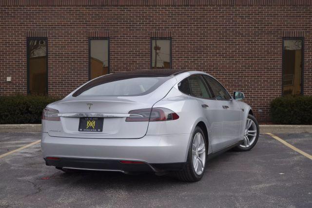 Photo of 2013 Silver Tesla Model S