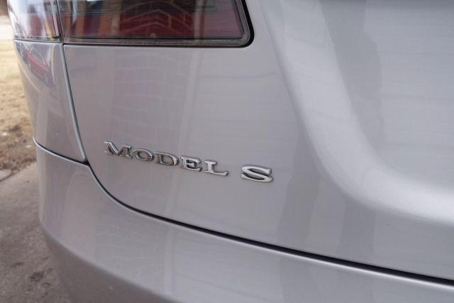 Photo of 2013 Silver Tesla Model S