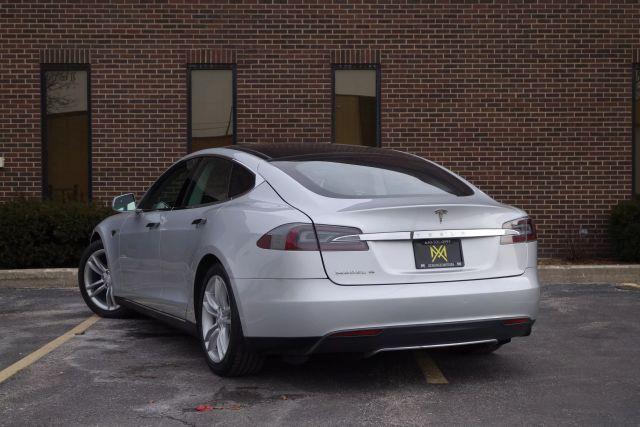 Photo of 2013 Silver Tesla Model S