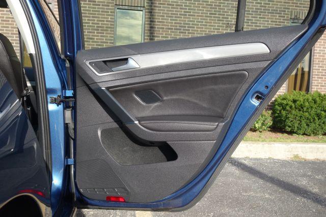 Photo of 2017 Silk Blue Metallic Volkswagen Golf