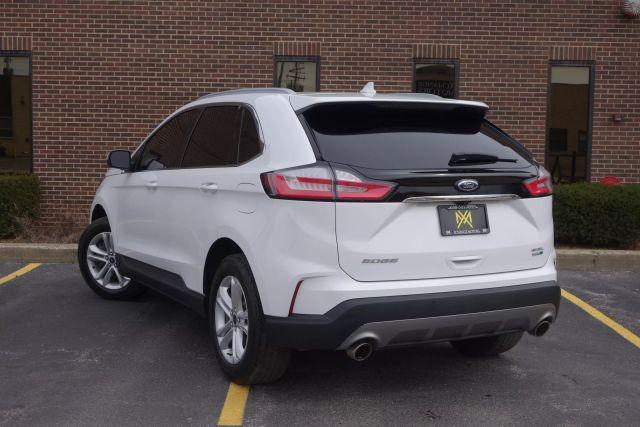 Photo of 2020 White Ford Edge