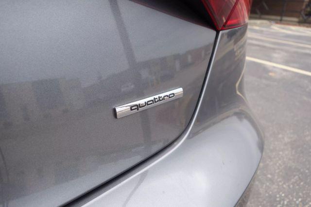 Photo of 2015 Gray Audi A8