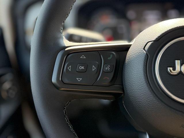 Photo of 2025 Bright White Clearcoat Jeep Wrangler