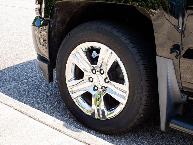 Photo of 2017 Black Chevrolet Silverado 1500