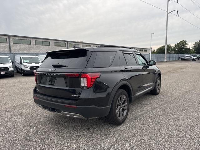 Photo of 2025 Black Metallic Ford Explorer