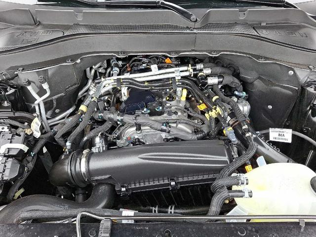 Photo of 2025 Black Metallic Ford Explorer