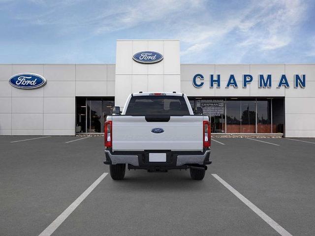 Photo of 2025 Oxford White Ford F-350