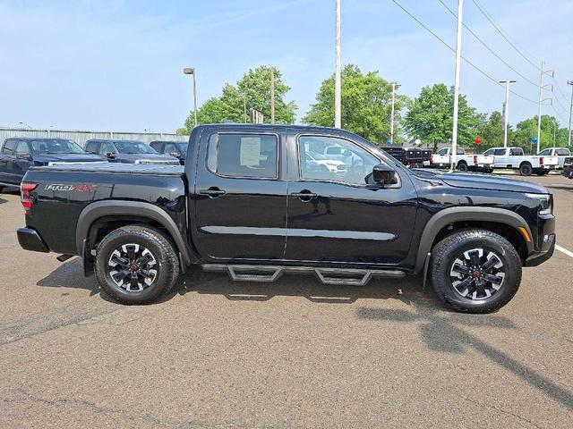 Photo of 2023 Black Nissan Frontier