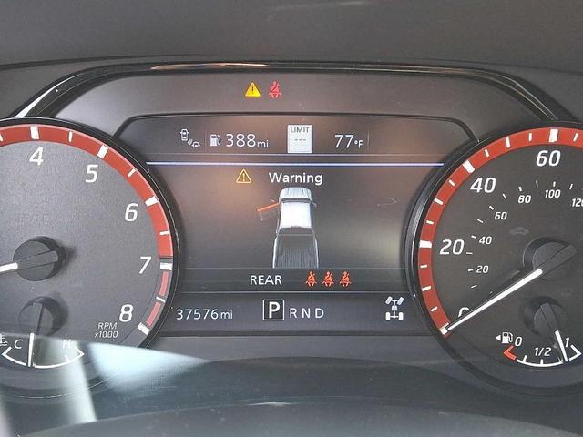 Photo of 2023 Black Nissan Frontier