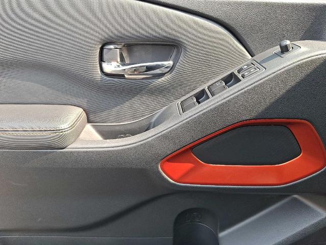 Photo of 2023 Black Nissan Frontier
