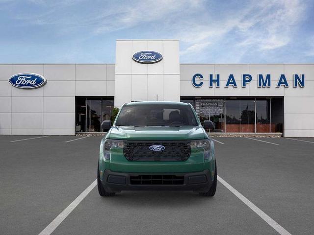Photo of 2025 Green Ford Maverick