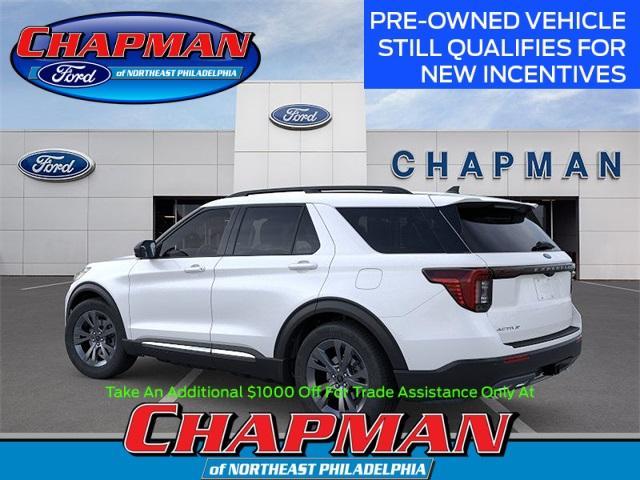 Photo of 2025 White Metallic Ford Explorer