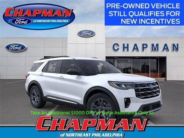 Photo of 2025 White Metallic Ford Explorer