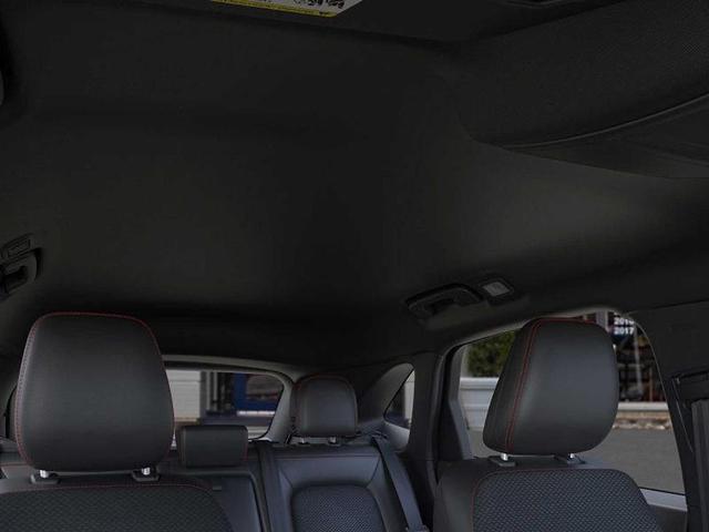 Photo of 2025 Star White Ford Escape