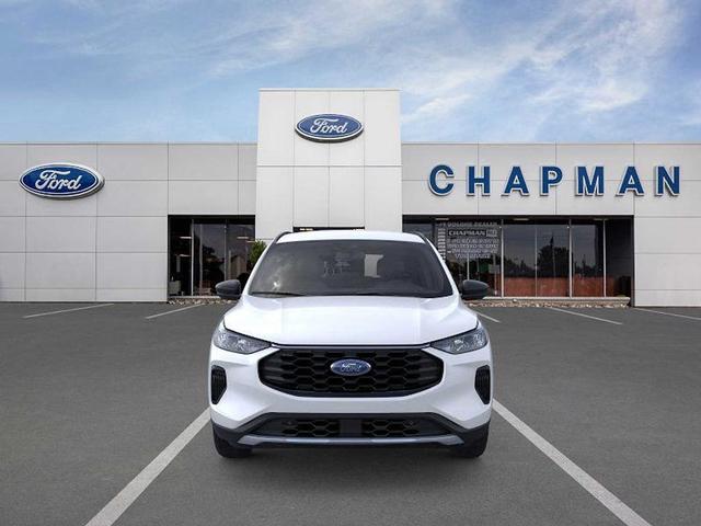 Photo of 2025 Star White Ford Escape