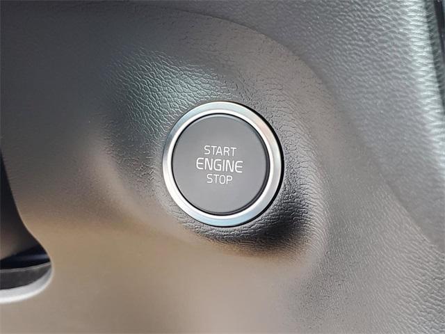 Photo of 2026 Metallic Volvo XC40