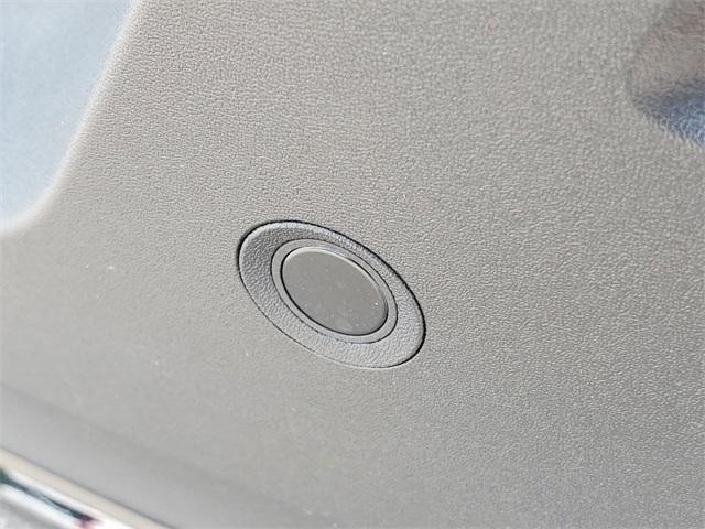 Photo of 2026 Metallic Volvo XC40