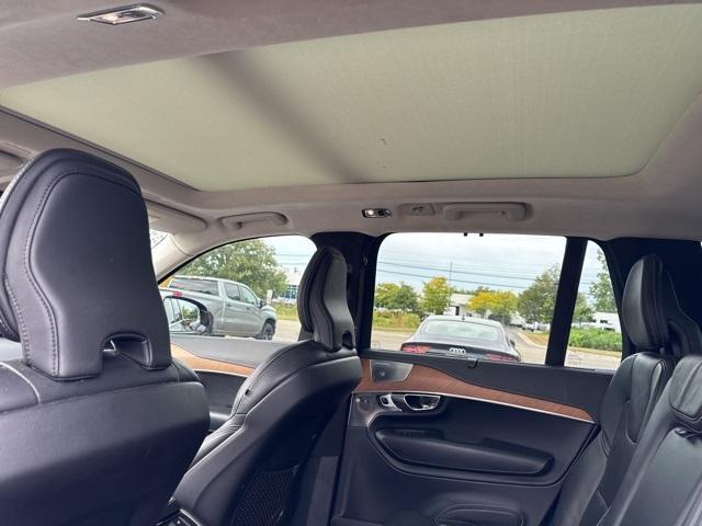 Photo of 2019 Onyx Black Metallic Volvo XC90