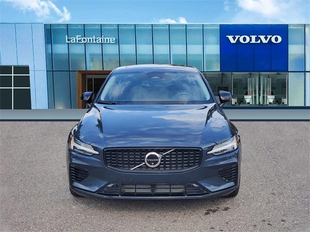 Photo of 2024 Denim Blue Metallic Volvo S60 Recharge Plug-In Hybrid