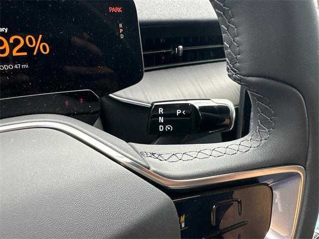 Photo of 2025 Snow Metallic Polestar 3