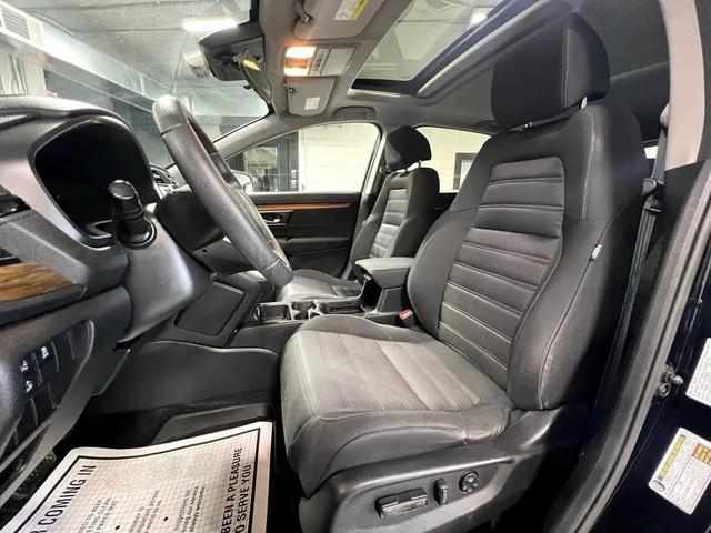 Photo of 2020 Crystal Black Pearl Honda CR-V