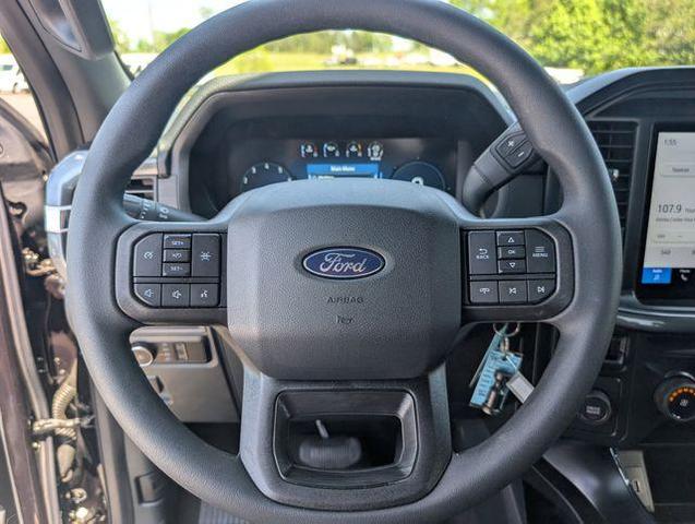 Photo of 2025 Black Ford F-150
