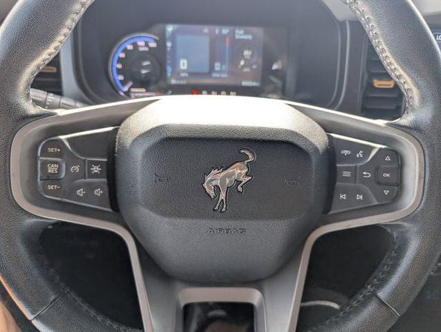 Photo of 2022 Green Ford Bronco