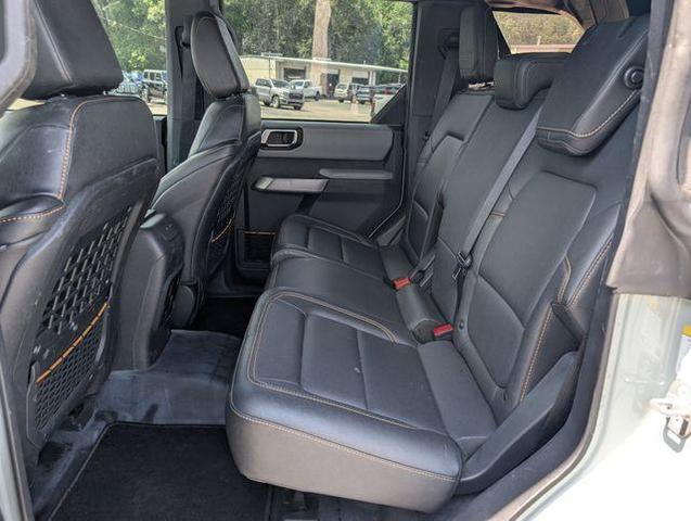 Photo of 2022 Green Ford Bronco