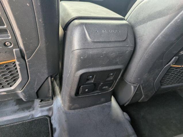 Photo of 2022 Green Ford Bronco