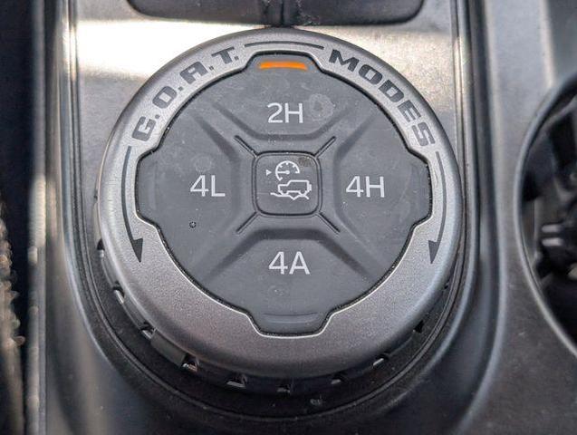 Photo of 2022 Green Ford Bronco