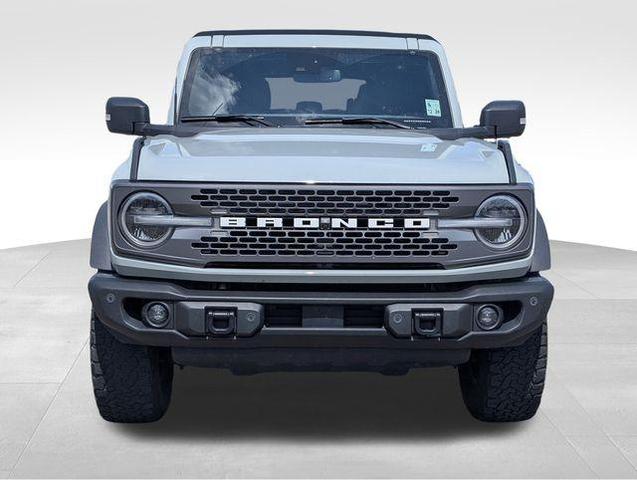 Photo of 2022 Green Ford Bronco