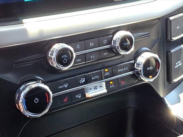 Photo of 2022 White Ford F-150