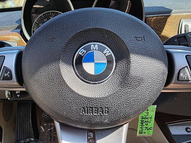 Photo of 2004 Gold BMW Z4