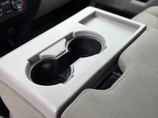 Photo of 2016 Oxford White Ford F-150