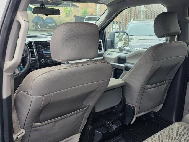 Photo of 2016 Oxford White Ford F-150