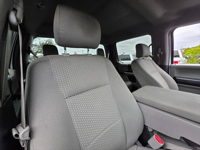 Photo of 2016 Oxford White Ford F-150