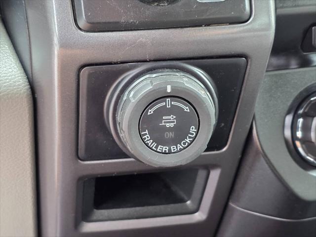 Photo of 2016 Oxford White Ford F-150