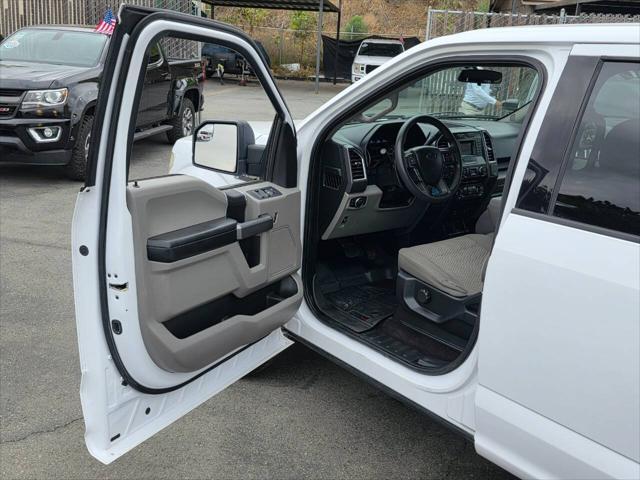 Photo of 2016 Oxford White Ford F-150